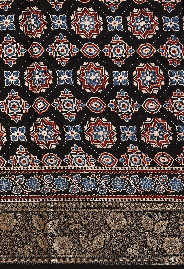 NUKTA  : AJRAKH DOLA SILK SAREE WITH NAKSHI ZARI PALLU