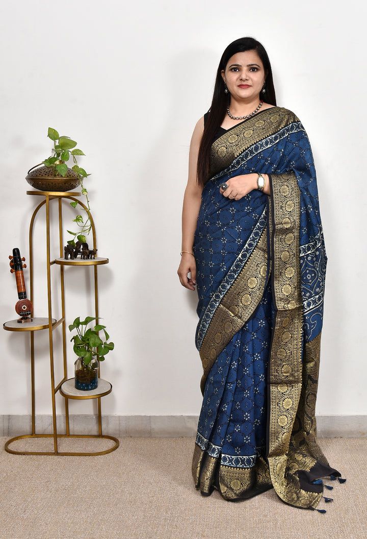 DIMPY : AJRAKH DOLA SILK SAREE WITH NAKSHI ZARI PALLU