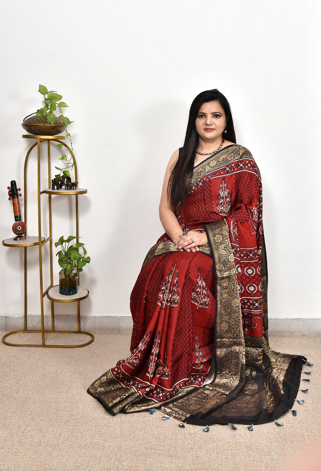 GOMATI : AJRAKH DOLA SILK SAREE WITH NAKSHI ZARI PALLU