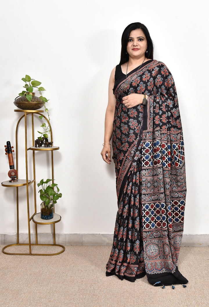AOSHI : AJRAKH HANDBLOCK MODAL SILK SAREE