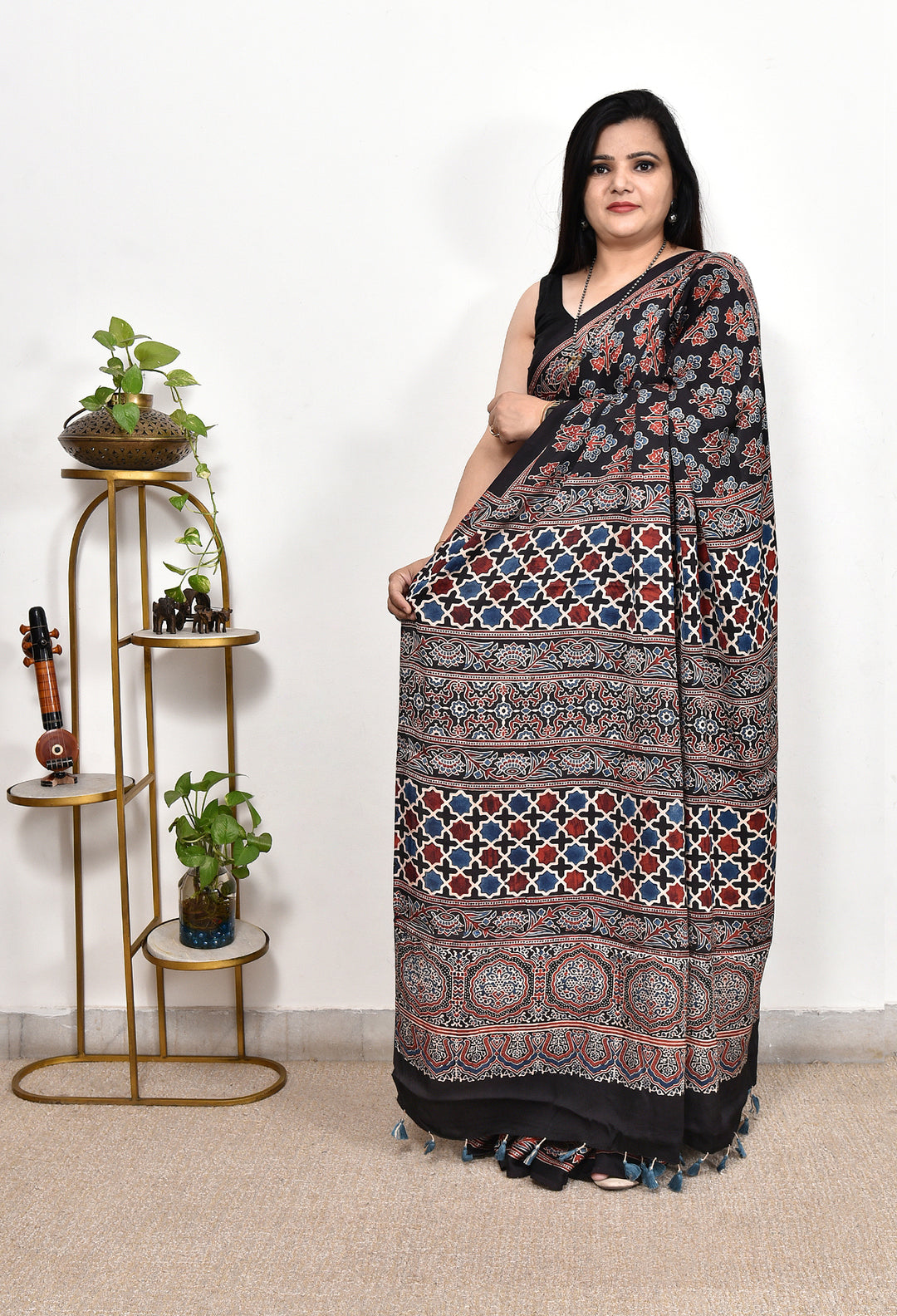 AOSHI : AJRAKH HANDBLOCK MODAL SILK SAREE