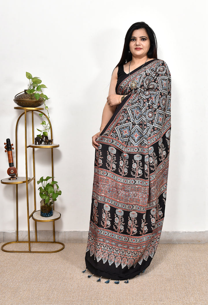 MAAYA  : AJRAKH HANDBLOCK MODAL SILK SAREE
