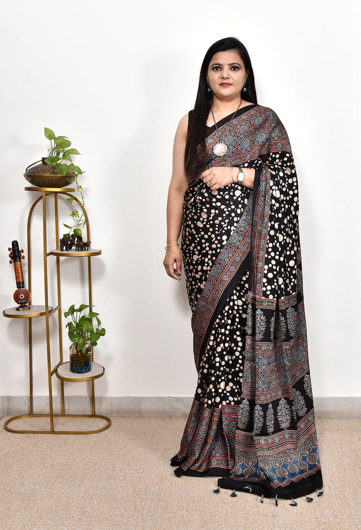 SOBIJHA : AJRAKH HANDBLOCK MODAL SILK SAREE