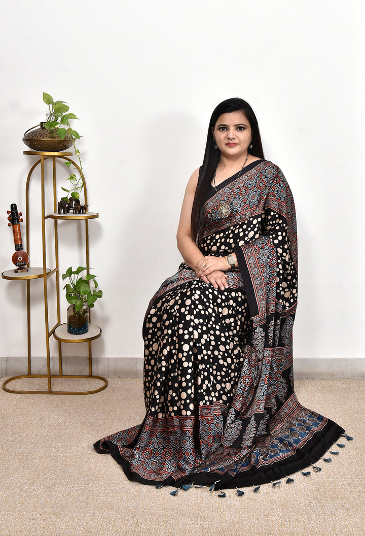 SOBIJHA : AJRAKH HANDBLOCK MODAL SILK SAREE