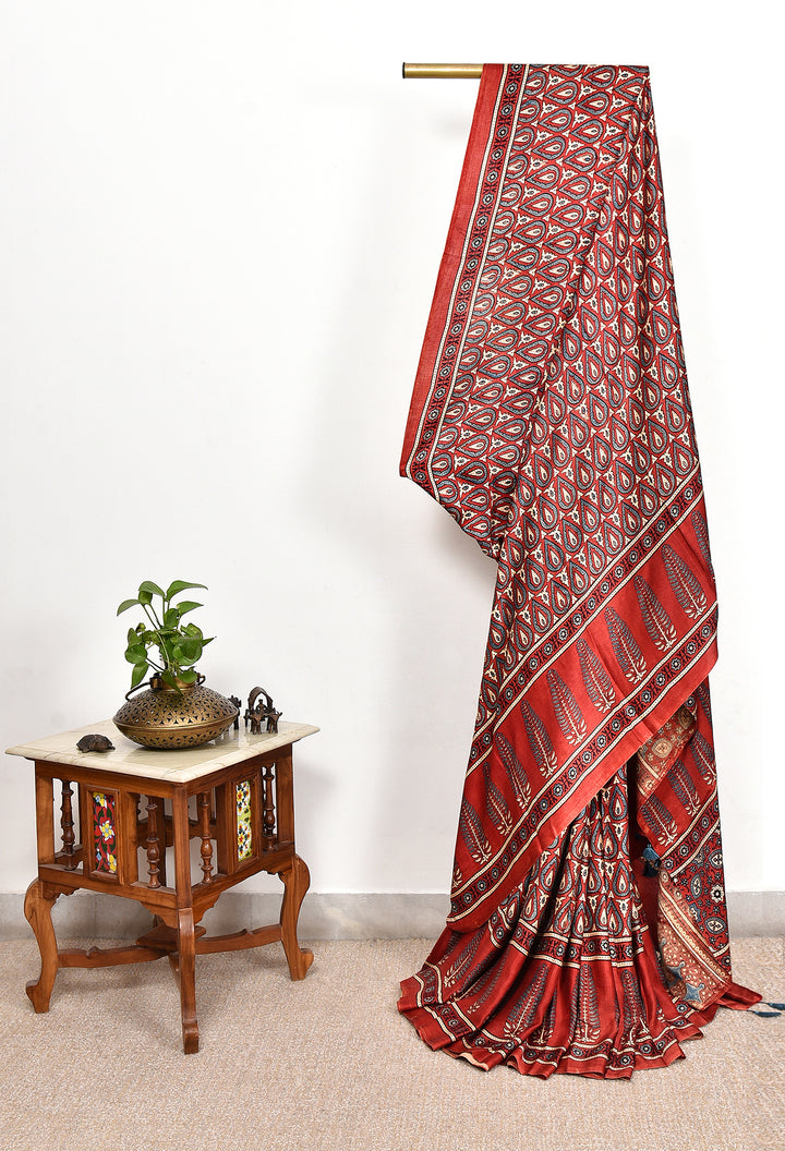 JAINIKA : AJRAKH HANDBLOCK PURE GAJJI SILK SAREE