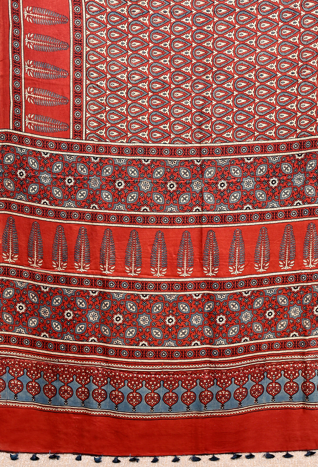 JAINIKA : AJRAKH HANDBLOCK PURE GAJJI SILK SAREE