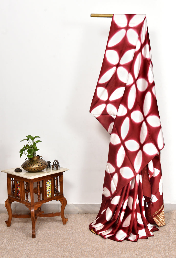 UMA : HANDMADE CLAMP DYED MODAL SILK SAREE WITH TISSUE PALLU