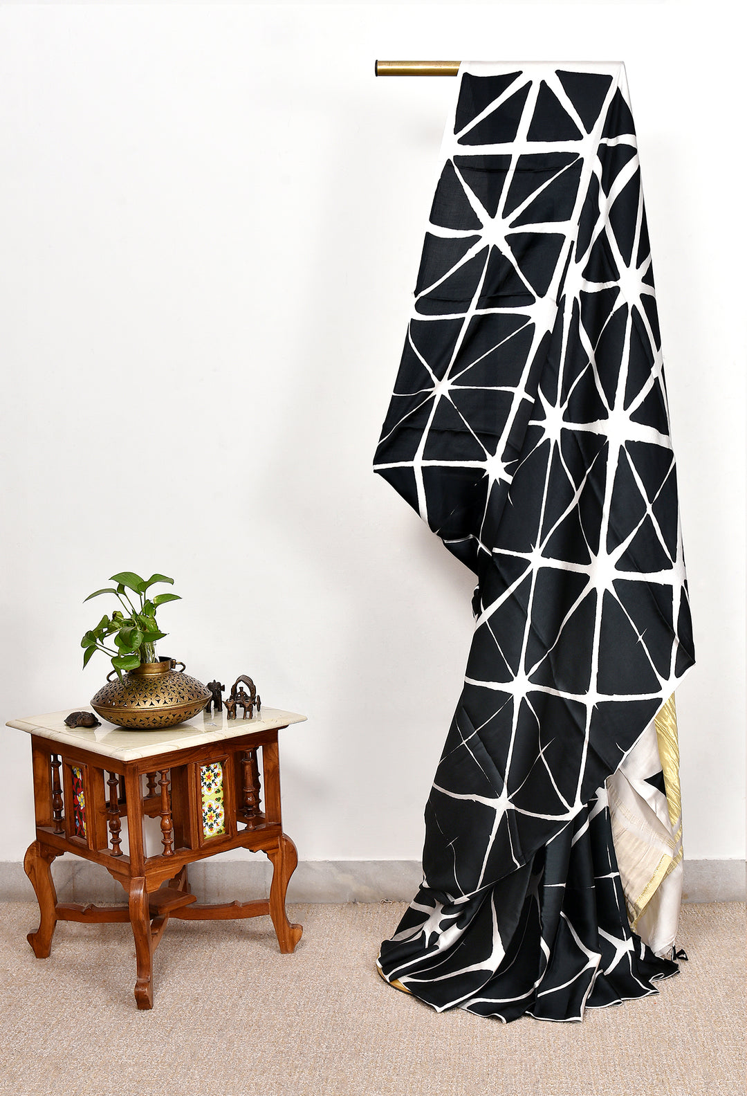 PUNYA  : HANDMADE CLAMP DYED MODAL SILK SAREE WITH TISSUE PALLU