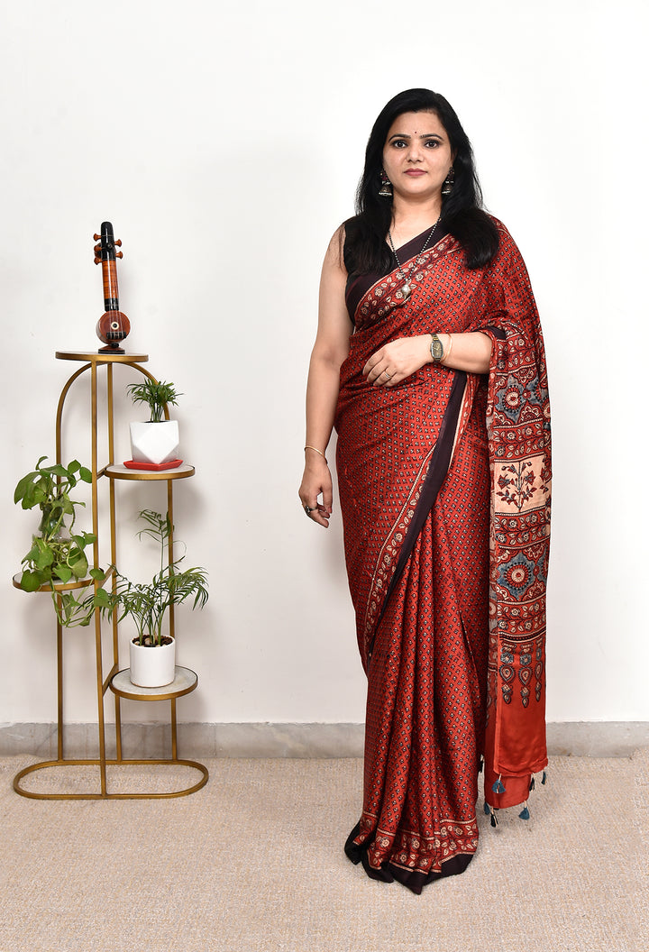 MANJRITA : AJRAKH HANDBLOCK MODAL SILK SAREE