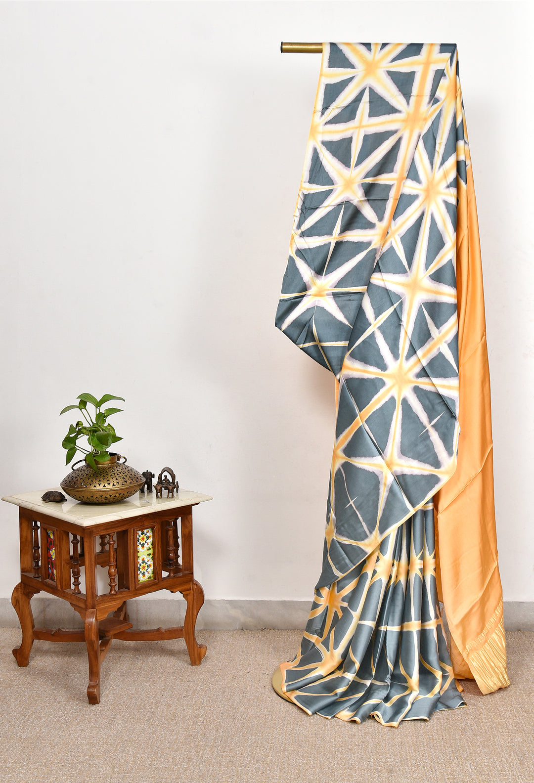 SULTANA : HANDMADE CLAMP DYED MODAL SILK SAREE WITH TISSUE PALLU