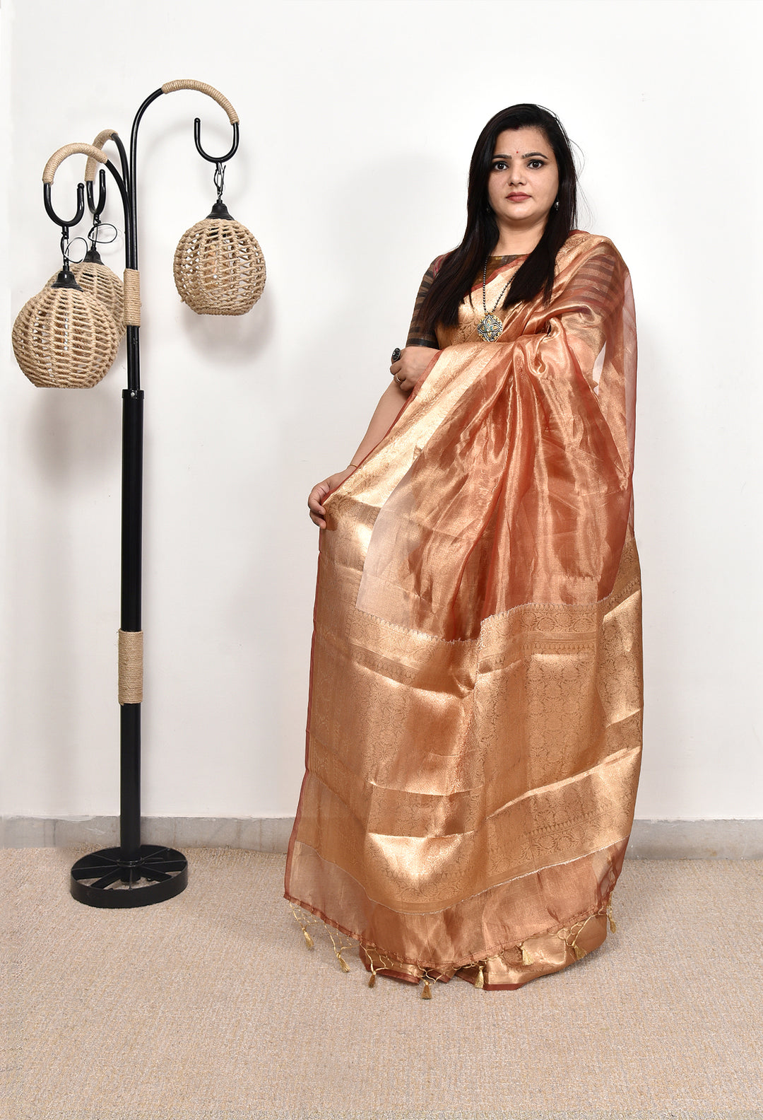 MALTI : BANARASI TISSUE SILK SAREE