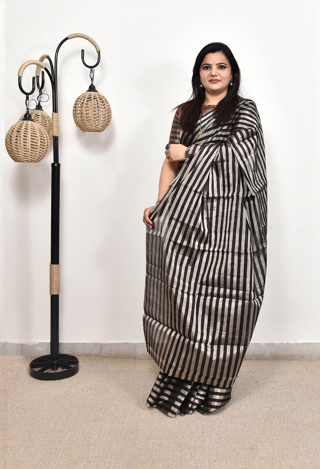 KUNIKA : HANDWOVEN TISSUE SILK SAREE
