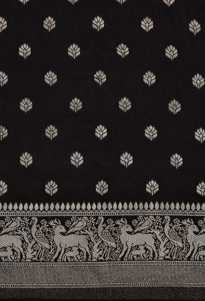 PARLIKA : AJRAKH DOLA SILK SAREE WITH NAKSHI ZARI PALLU