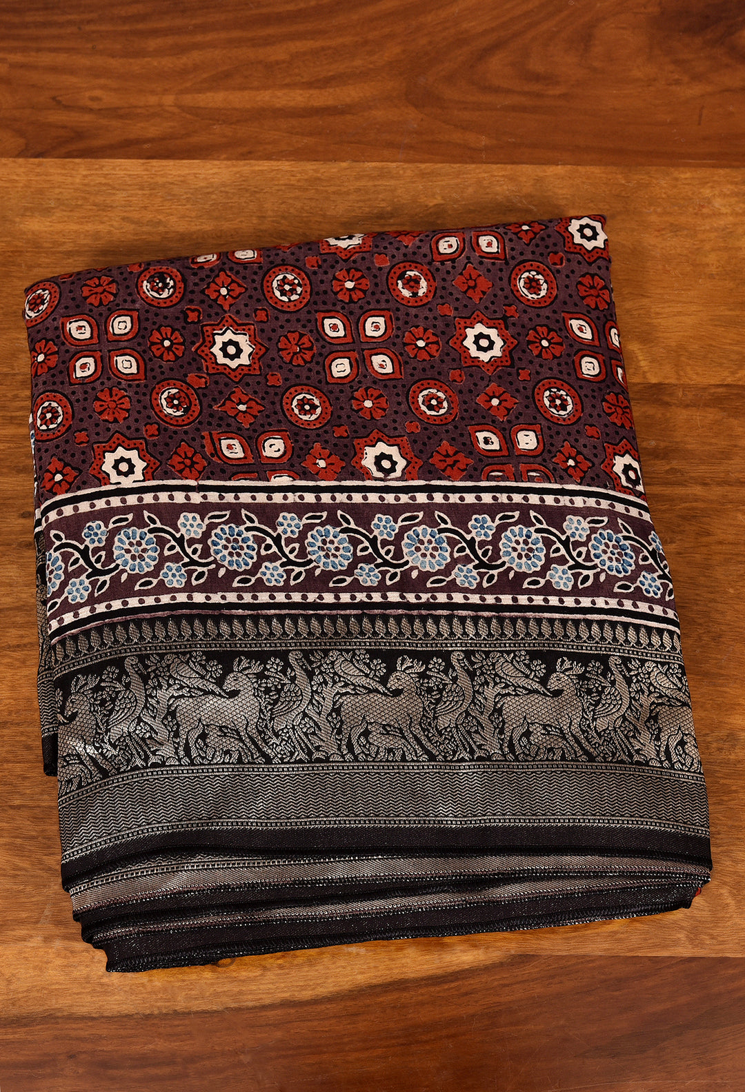 RUSIYA : AJRAKH DOLA SILK SAREE WITH NAKSHI ZARI PALLU