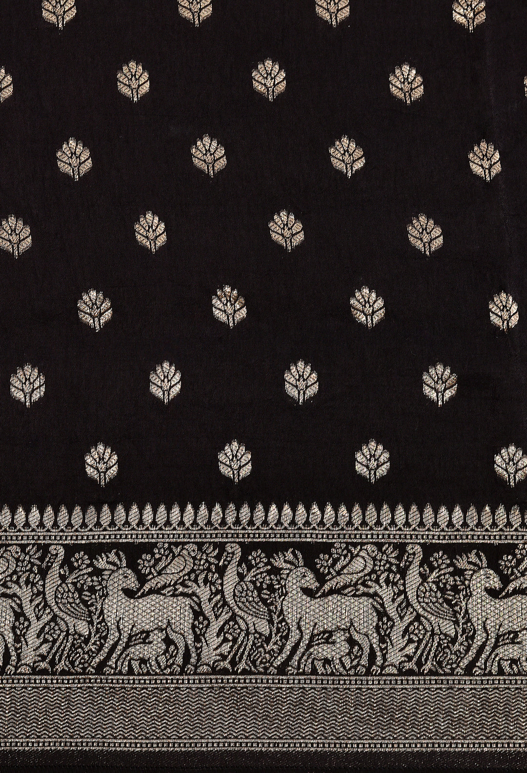 RUSIYA : AJRAKH DOLA SILK SAREE WITH NAKSHI ZARI PALLU