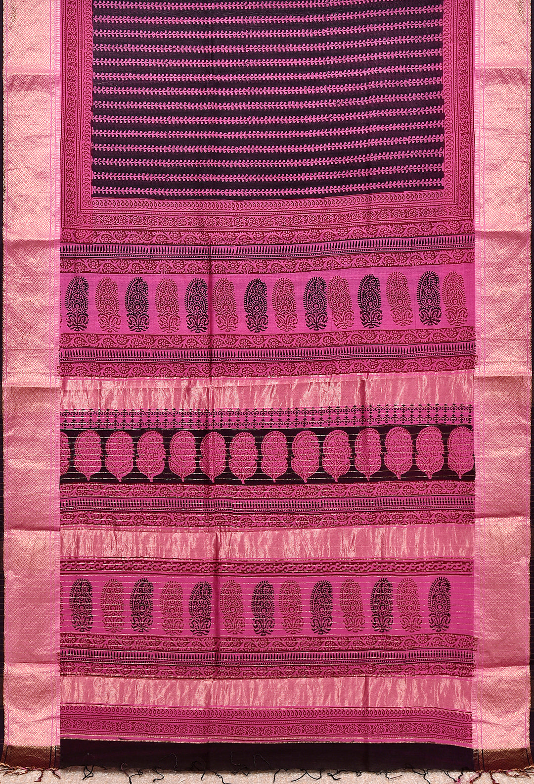 PRAKSHTA  : BAGH HANDBLOCK HANDWOVEN MAHESHWARI COTTON SILK SAREE WITH GOLD ZARI BORDER