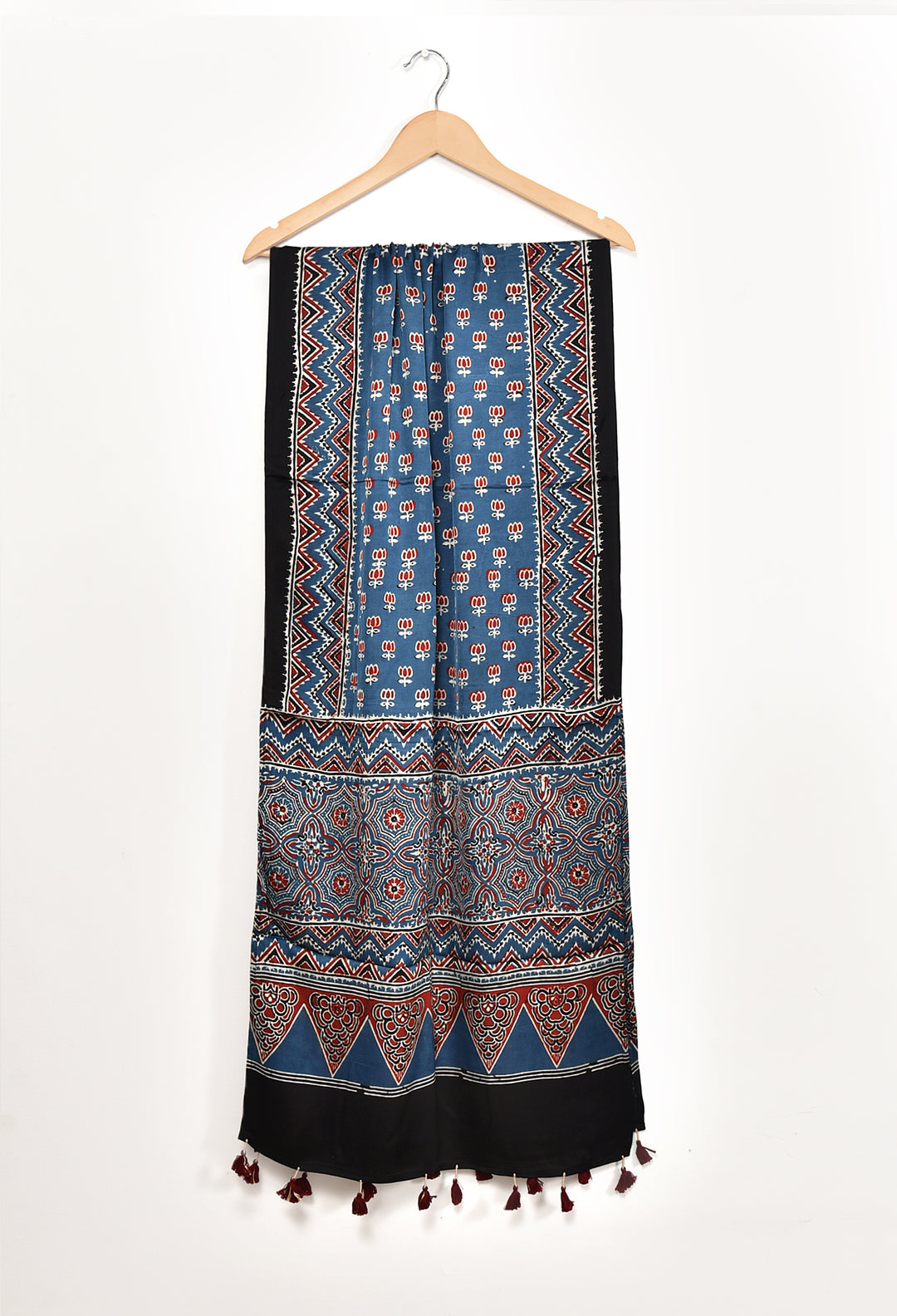 MINNU : AJRAKH MODAL SILK STOLE