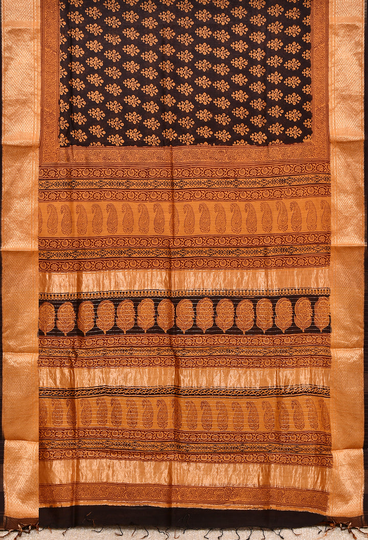 VEDIC : BAGH HANDBLOCK HANDWOVEN MAHESHWARI COTTON SILK SAREE WITH GOLD ZARI BORDER