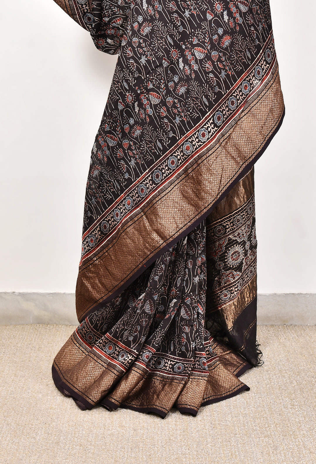 SUMRA : AJRAKH HANDBLOCK HANDWOVEN MAHESHWARI COTTON SILK SAREE WITH GOLD ZARI BORDER