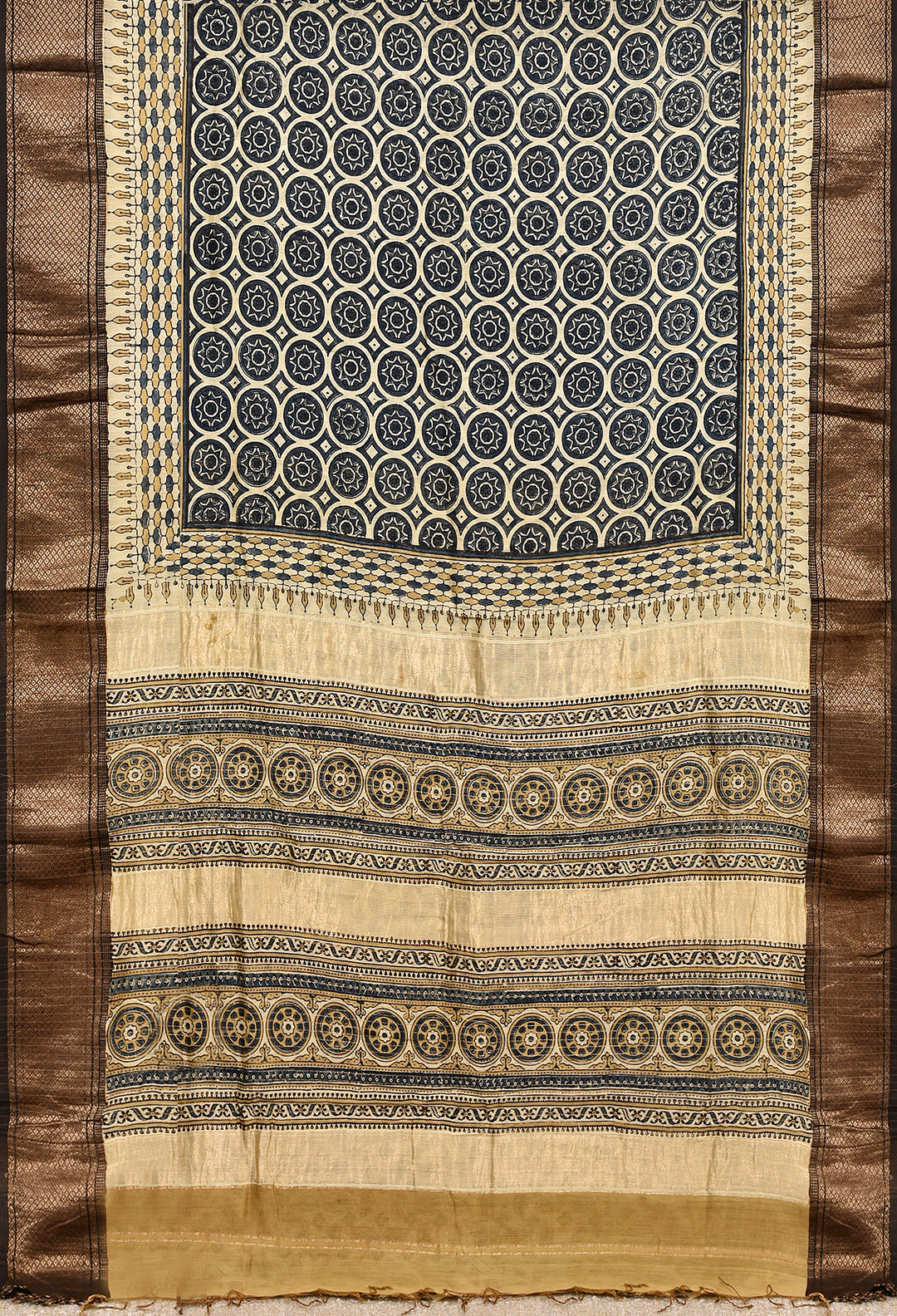 KOMLI : AJRAKH HANDBLOCK HANDWOVEN MAHESHWARI COTTON SILK SAREE WITH GOLD ZARI BORDER
