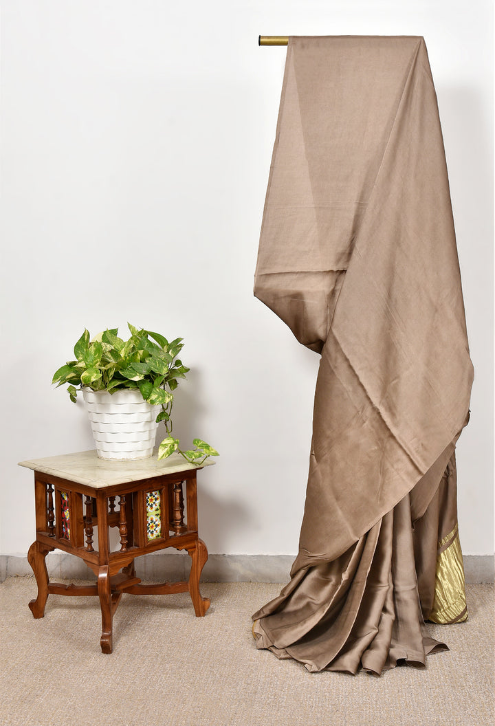 MITTI : PLAIN MODAL SILK SAREE WITH TISSUE PALLU