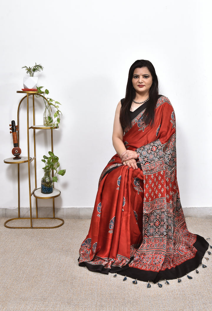 SUSHMITA : AJRAKH HANDBLOCK MODAL SILK SAREE