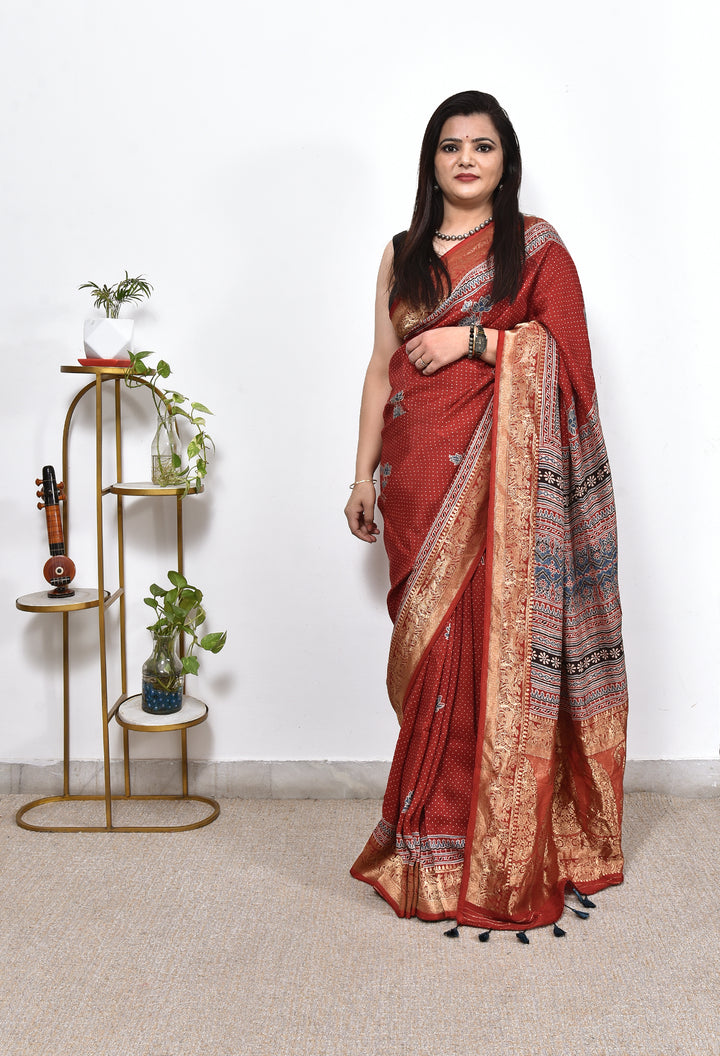 NUMALI : AJRAKH DOLA SILK SAREE WITH NAKSHI ZARI PALLU