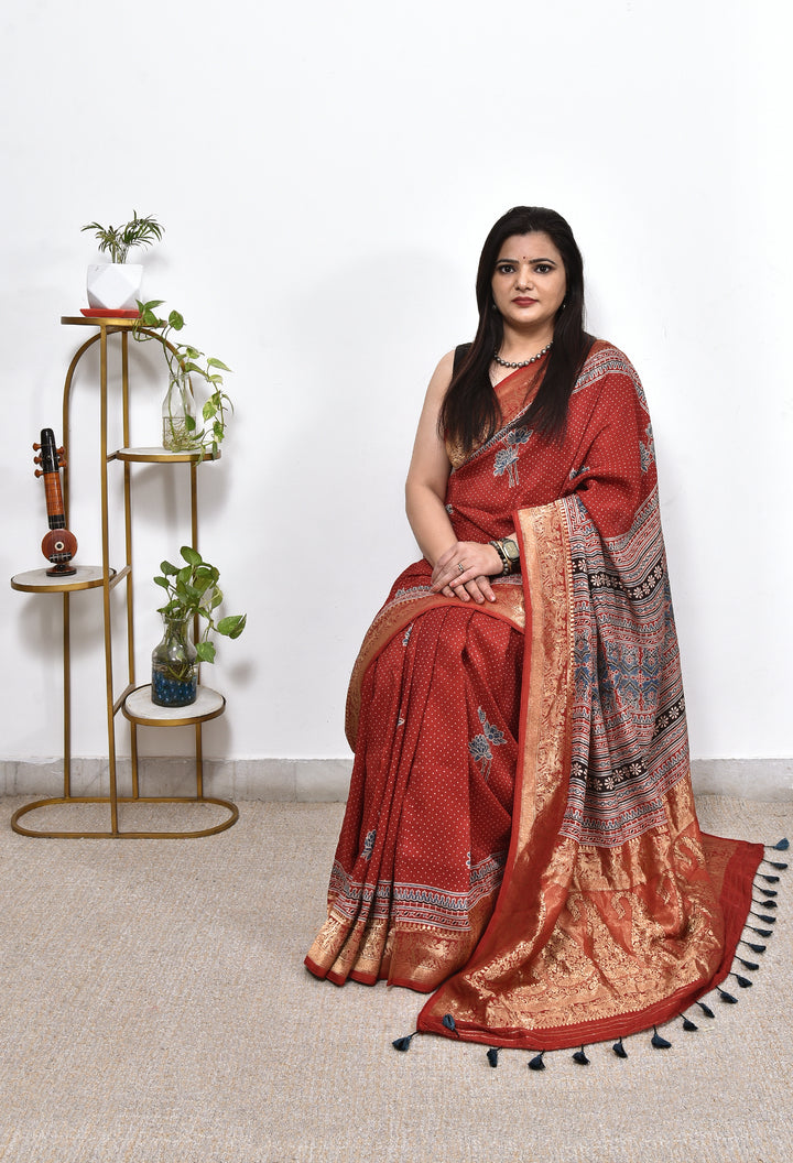 NUMALI : AJRAKH DOLA SILK SAREE WITH NAKSHI ZARI PALLU