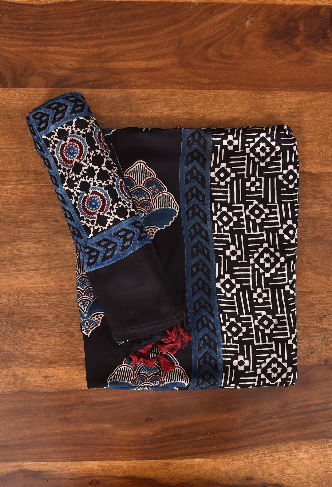 DIVYATA : AJRAKH HAND BLOCK MODAL SILK 2 PIECE SUIT