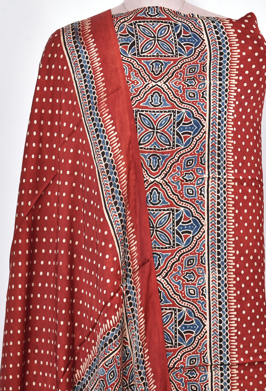 ANVI : AJRAKH HAND BLOCK MODAL SILK 2 PIECE SUIT