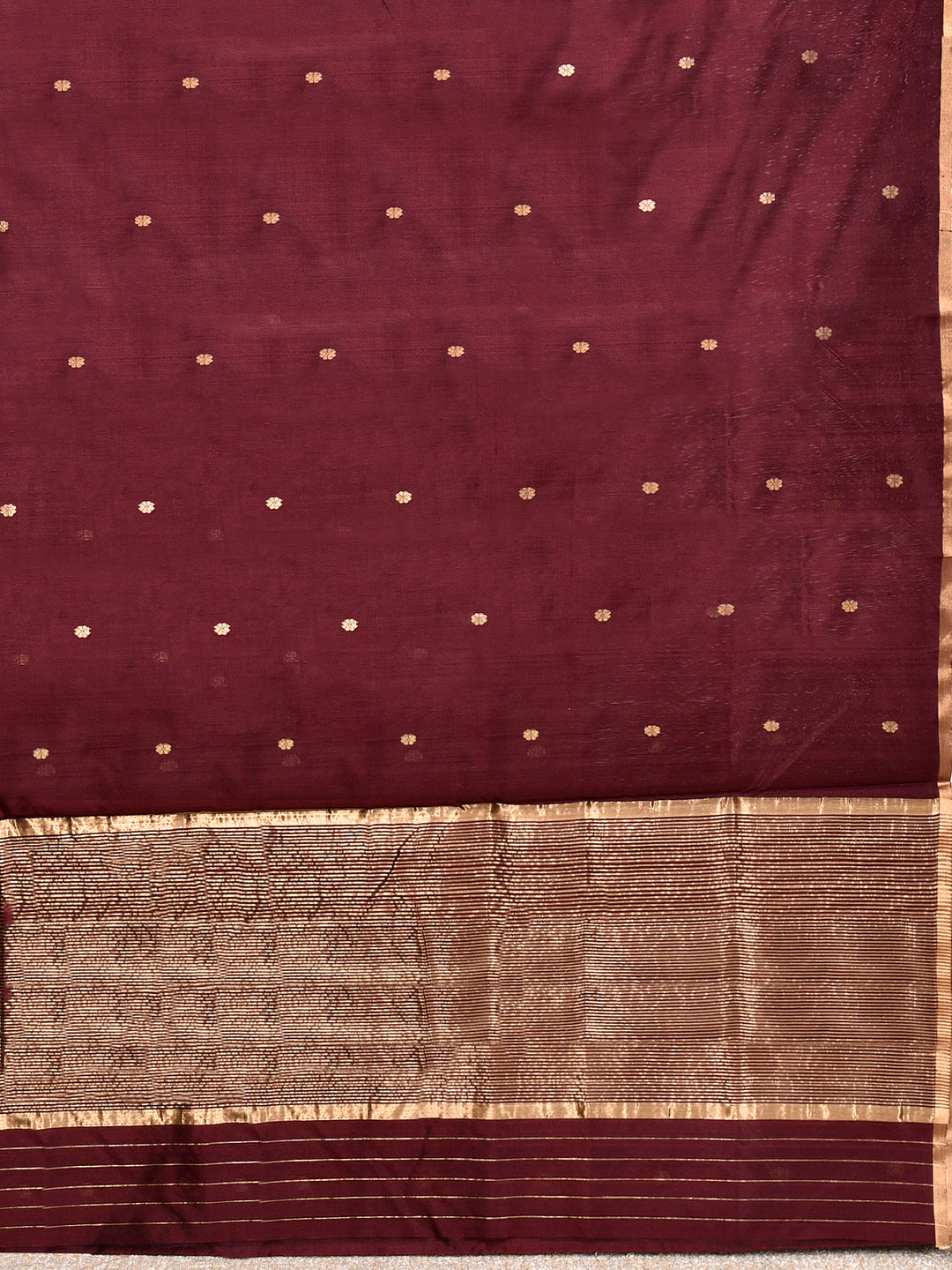 SARISKA : HANDWOVEN CHANDERI SILK SAREE WITH ZARI BOOTIS ALL OVER
