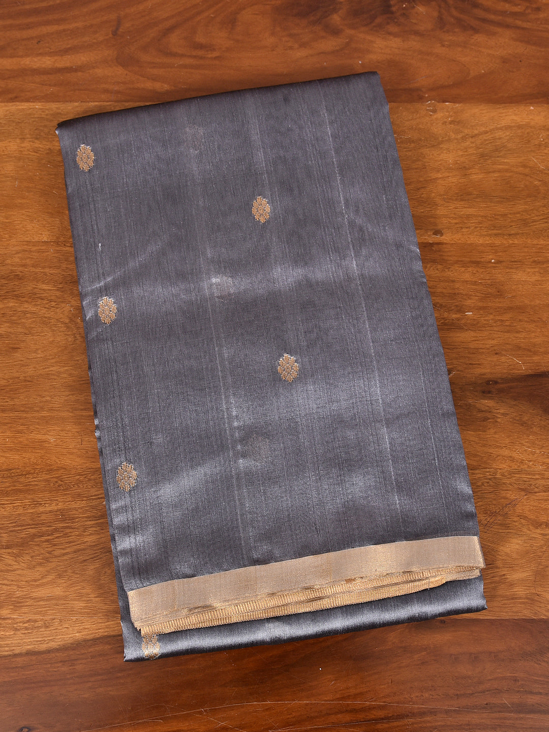 MITANSHI : HANDWOVEN CHANDERI SILK SAREE WITH ZARI BOOTIS ALL OVER