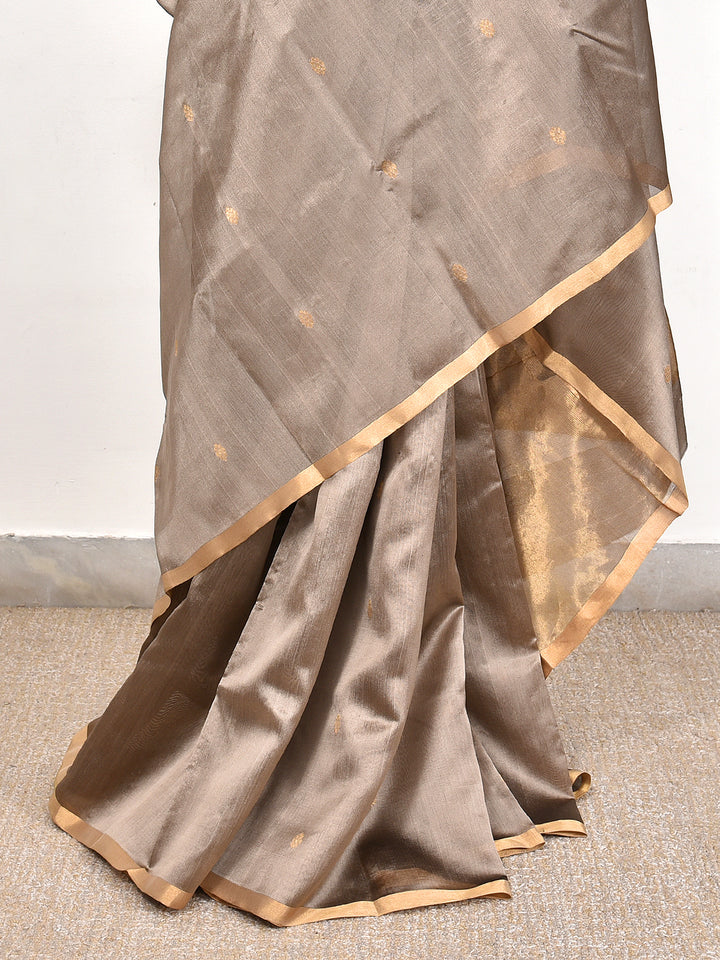SHABNAMI : HANDWOVEN CHANDERI SILK SAREE WITH ZARI BOOTIS ALL OVER