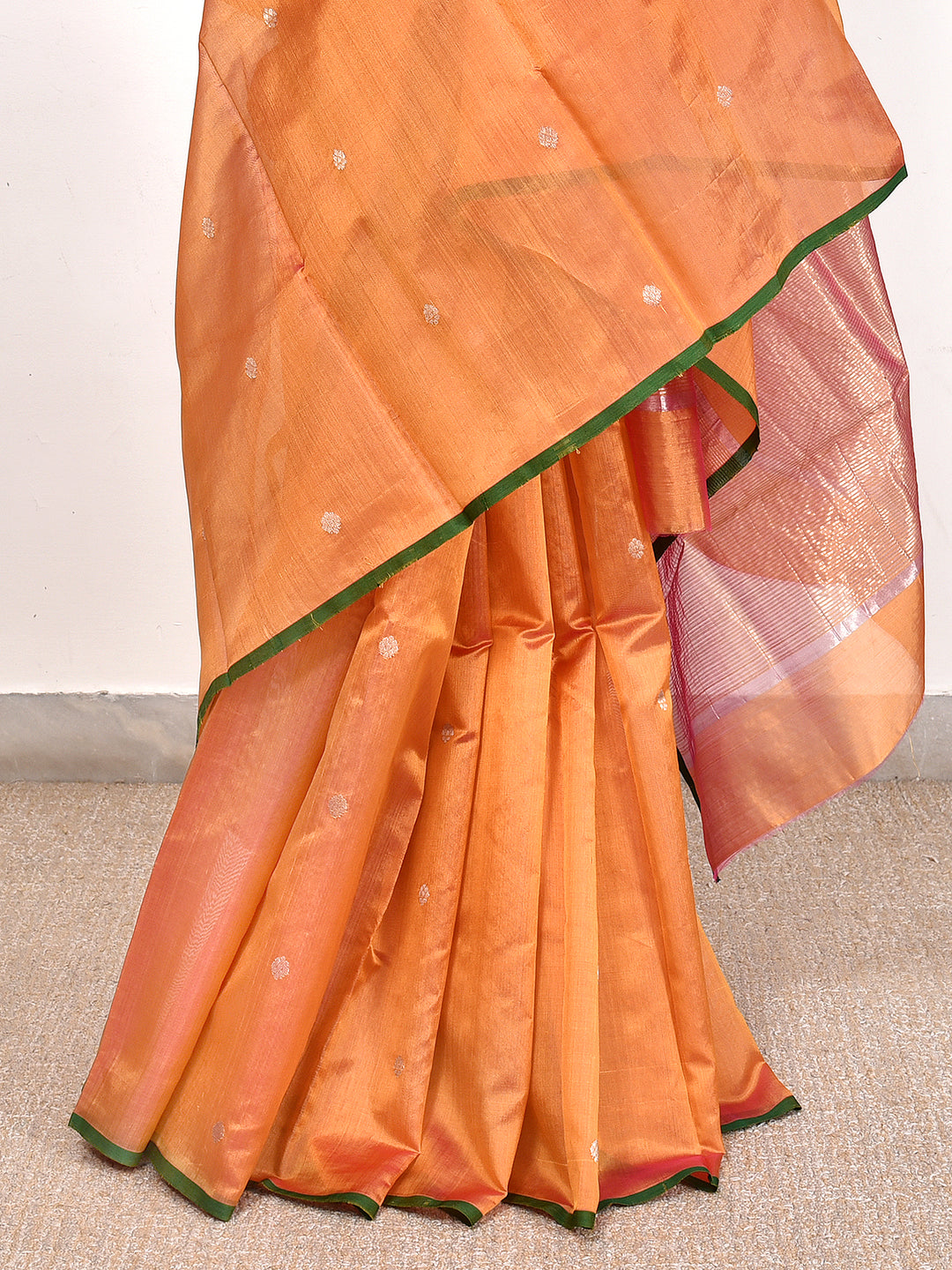 INDRIYA : HANDWOVEN CHANDERI SILK SAREE WITH ZARI BOOTIS ALL OVER