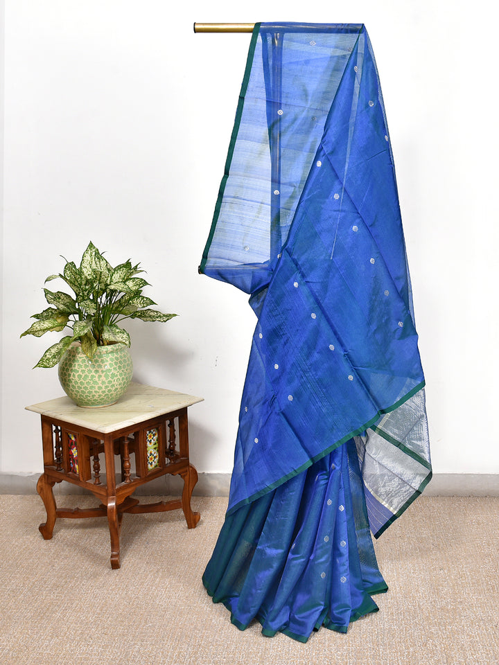 KHWAAB : HANDWOVEN CHANDERI SILK SAREE WITH ZARI BOOTIS ALL OVER