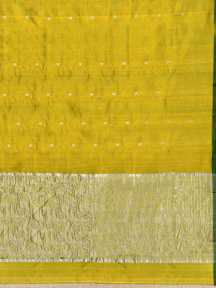MRIDULA : HANDWOVEN CHANDERI SILK SAREE WITH ZARI BOOTIS ALL OVER