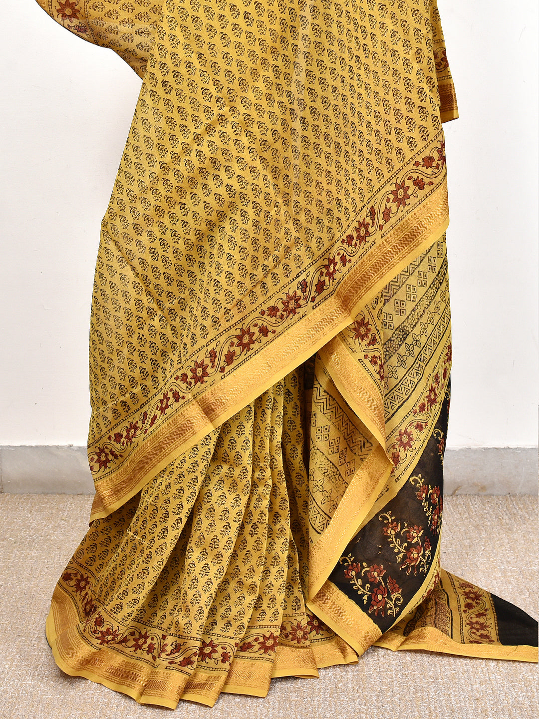 NUTAN : FADAT HANDBLOCK PRINT MAHESHWARI COTTION SILK SAREE