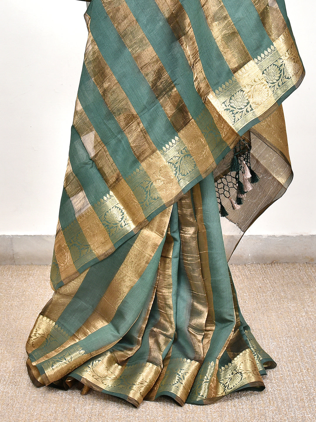ARUSHI : BANARASI TISSUE CHINIYA KATAN SILK SAREE