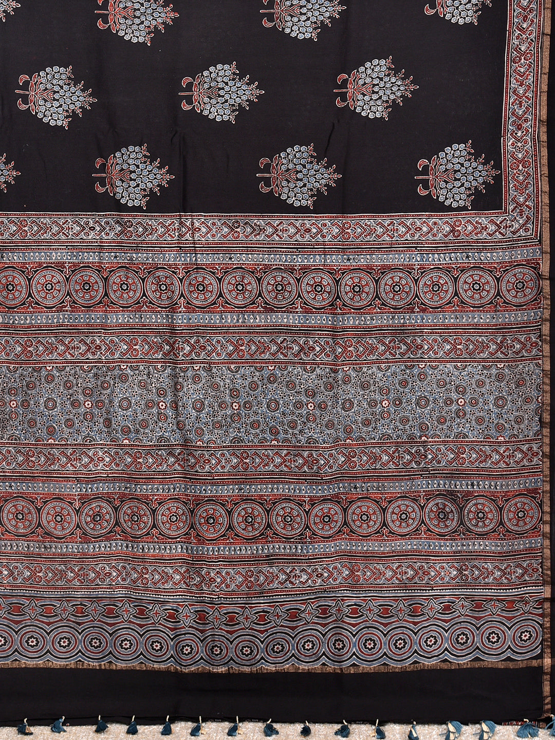 LUPTHA : AJRAKH HANDBLOCK CHANDERI SAREE