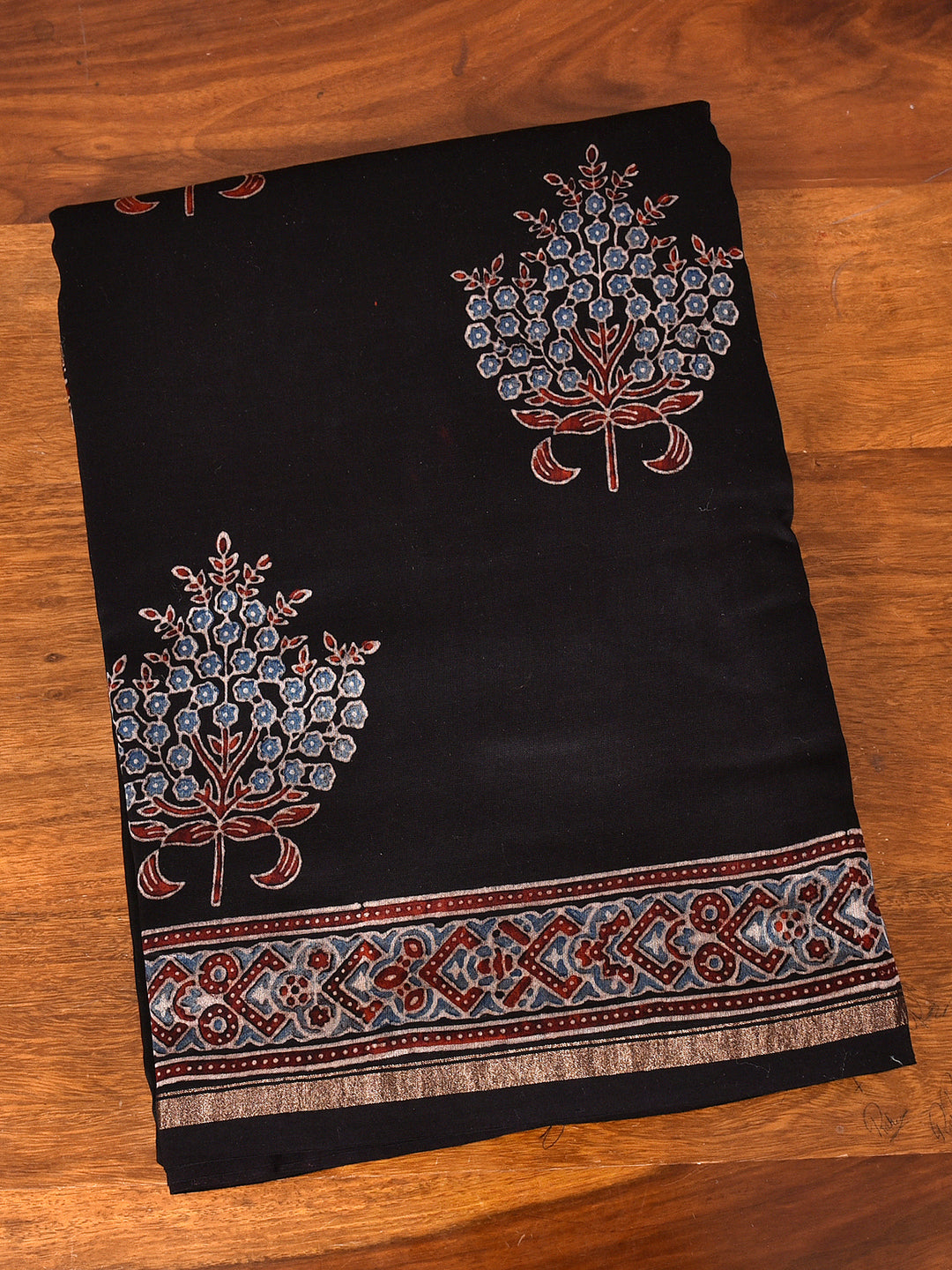 LUPTHA : AJRAKH HANDBLOCK CHANDERI SAREE