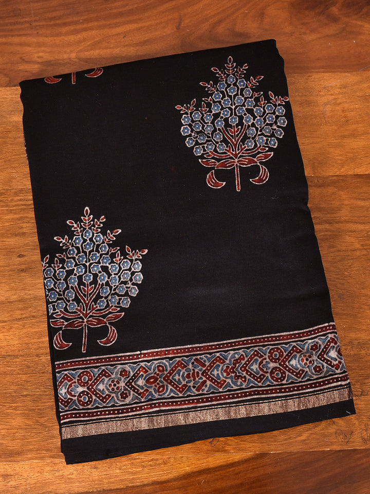 LUPTHA : AJRAKH HANDBLOCK CHANDERI SAREE