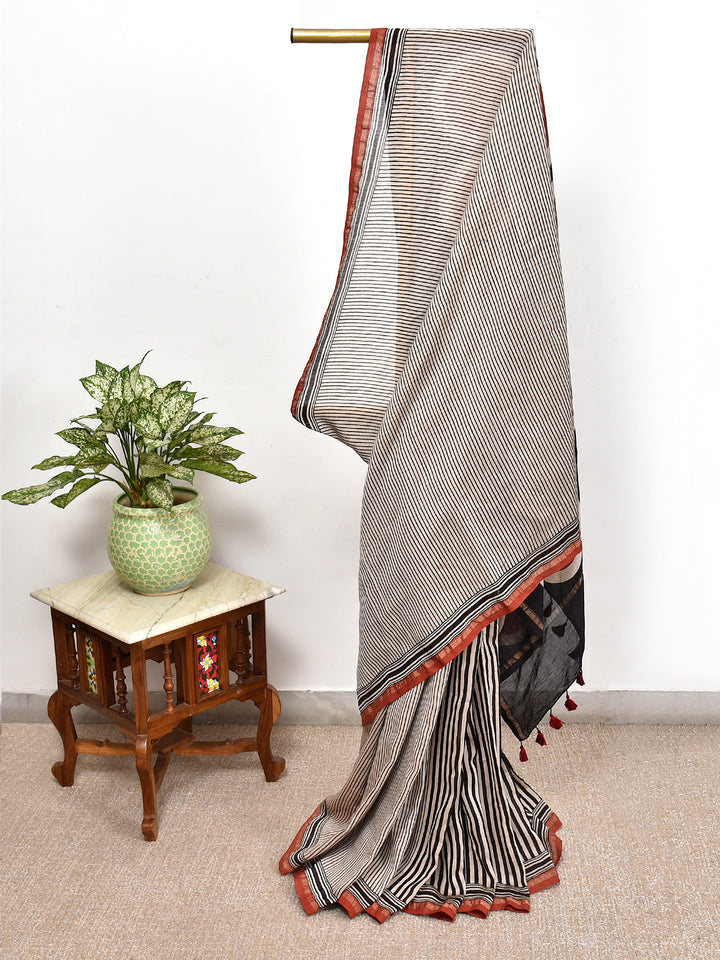 TUPRASA : AJRAKH HANDBLOCK CHANDERI SAREE