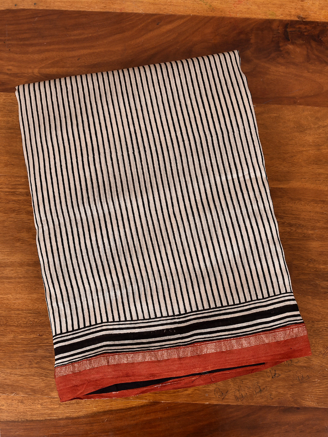 TUPRASA : AJRAKH HANDBLOCK CHANDERI SAREE
