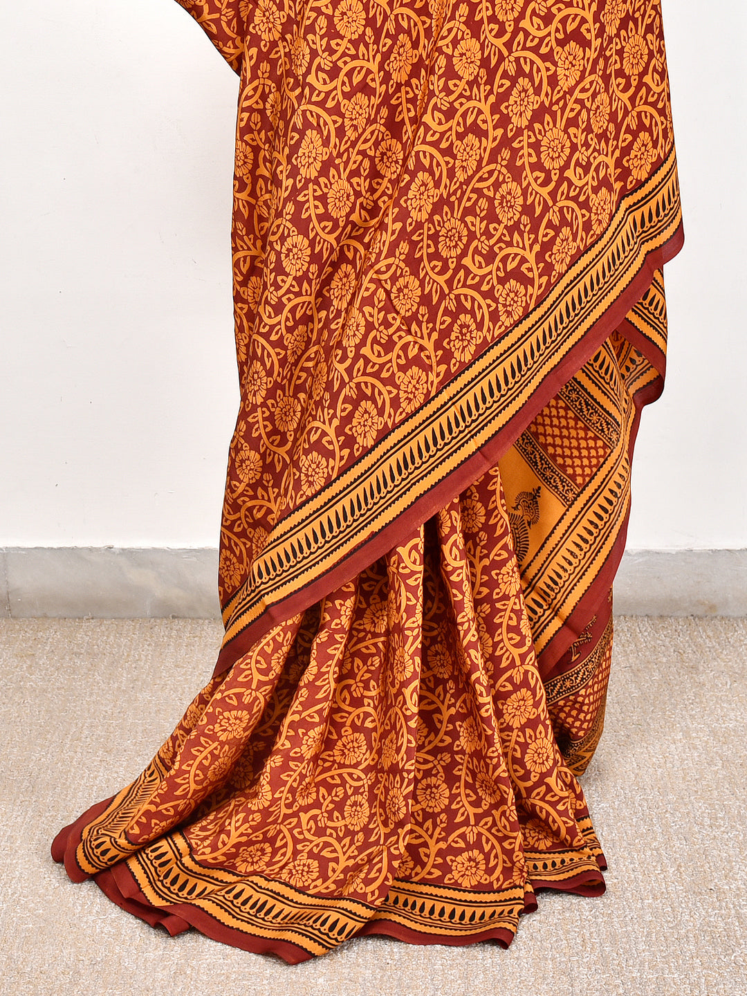 KAMINENI  : BAGH HANDBLOCK CREPE SILK SAREE