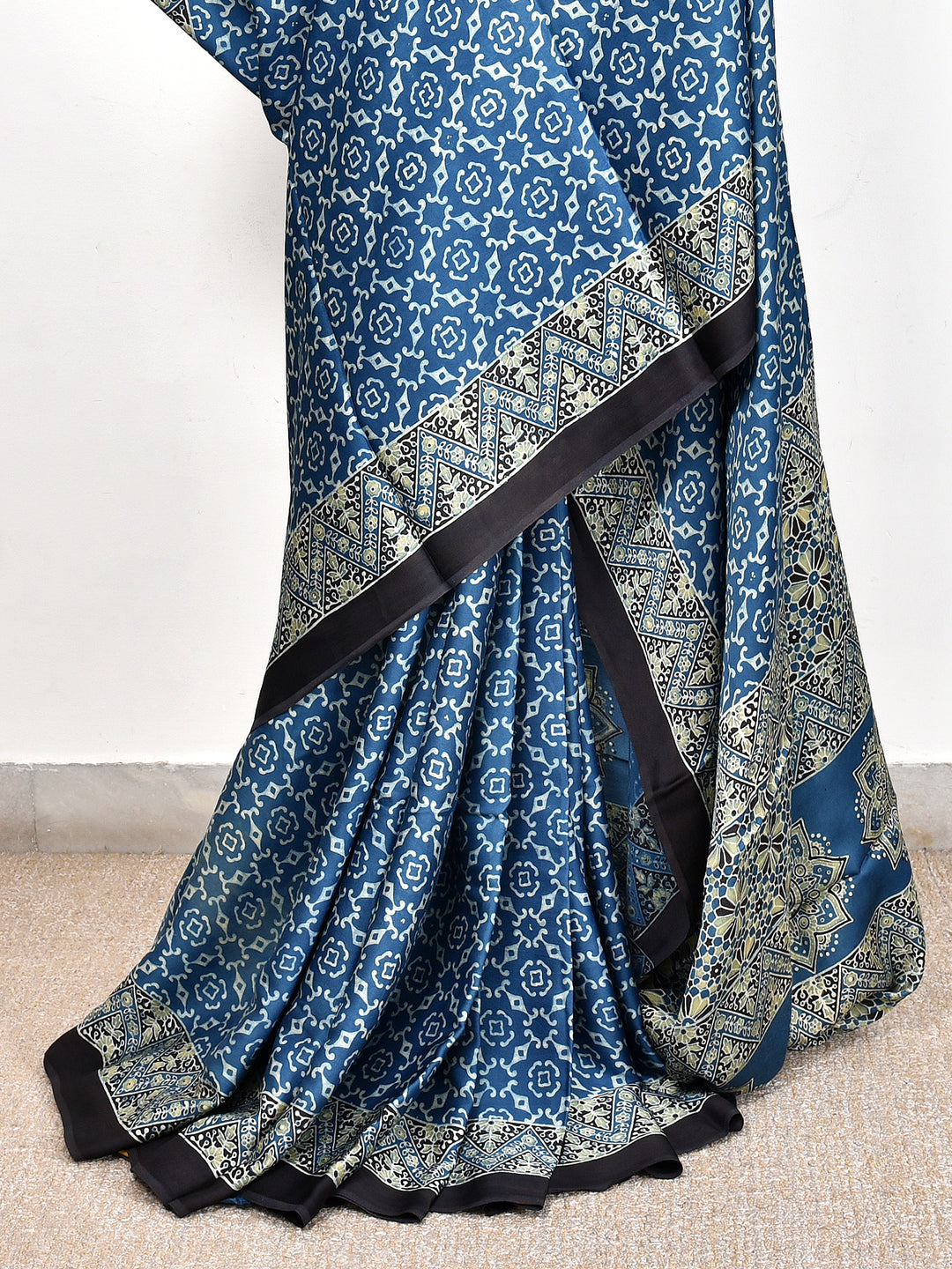 BINI : AJRAKH HANDBLOCK MODAL SILK SAREE