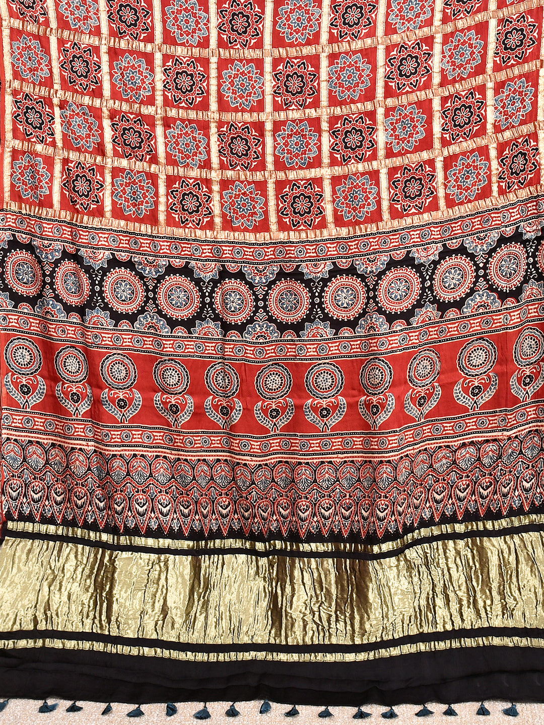 KAVERI : AJRAKH GHARCHOLA SEMI GAJJI SILK SAREE