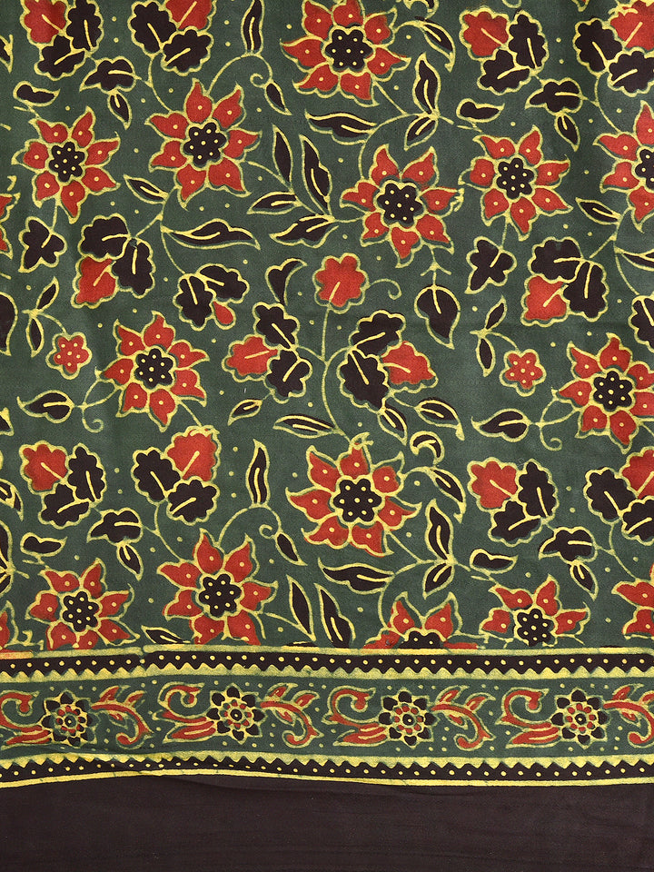 YAMUNA : AJRAKH GHARCHOLA SEMI GAJJI SILK SAREE