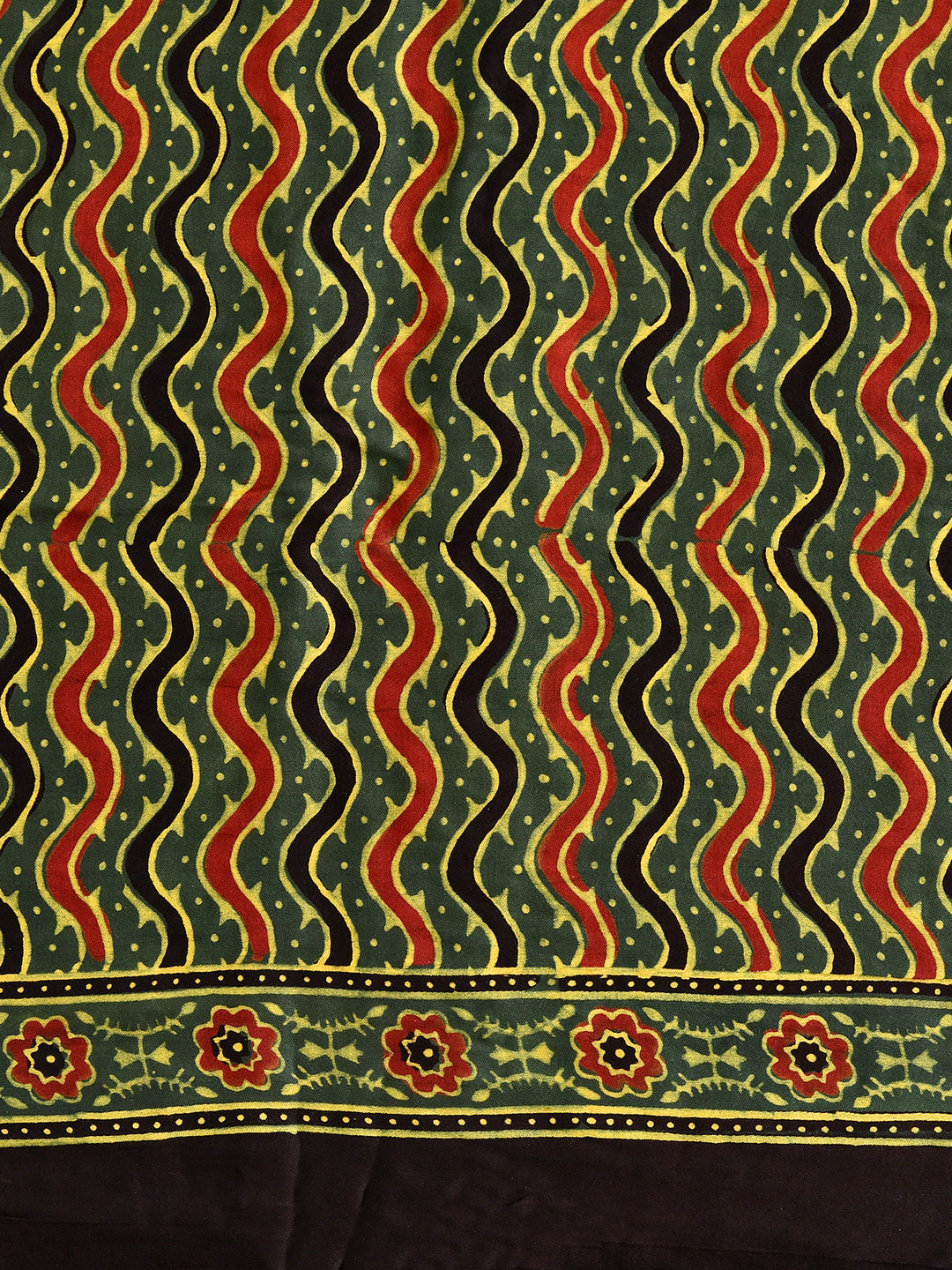 RUCHIR : AJRAKH GHARCHOLA SEMI GAJJI SILK SAREE