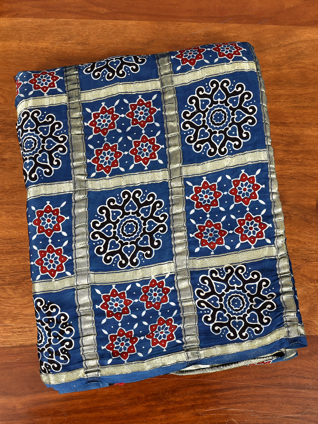 TIMARIKA : AJRAKH GHARCHOLA SEMI GAJJI SILK SAREE