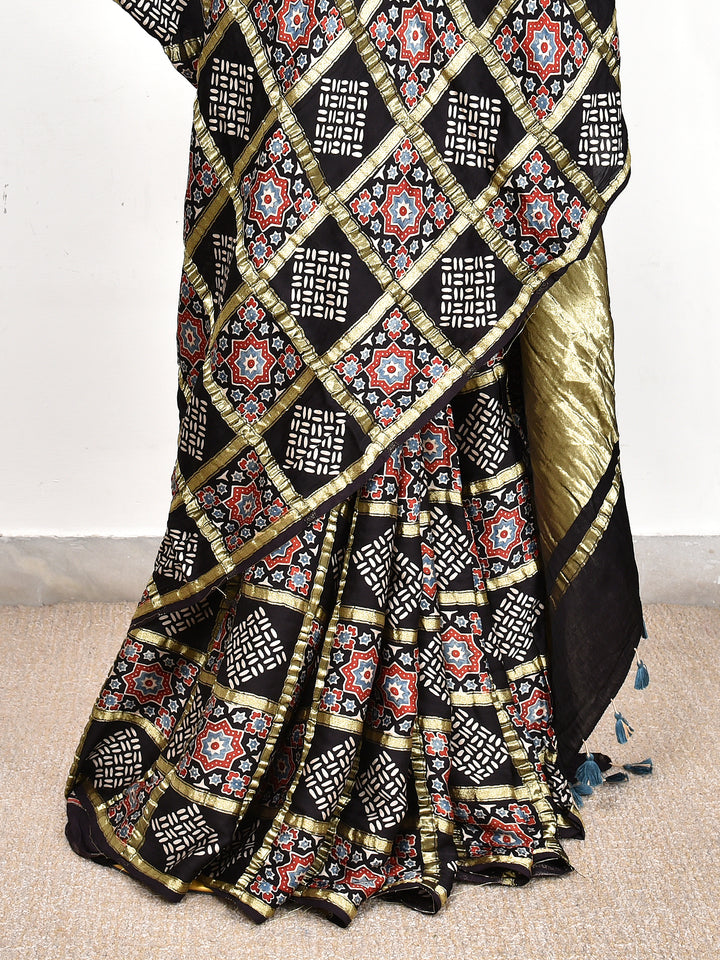 MAHEYA : AJRAKH GHARCHOLA SEMI GAJJI SILK SAREE
